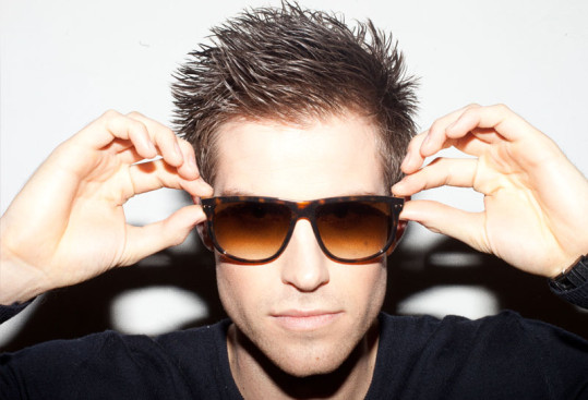 Etiam dictum egestas